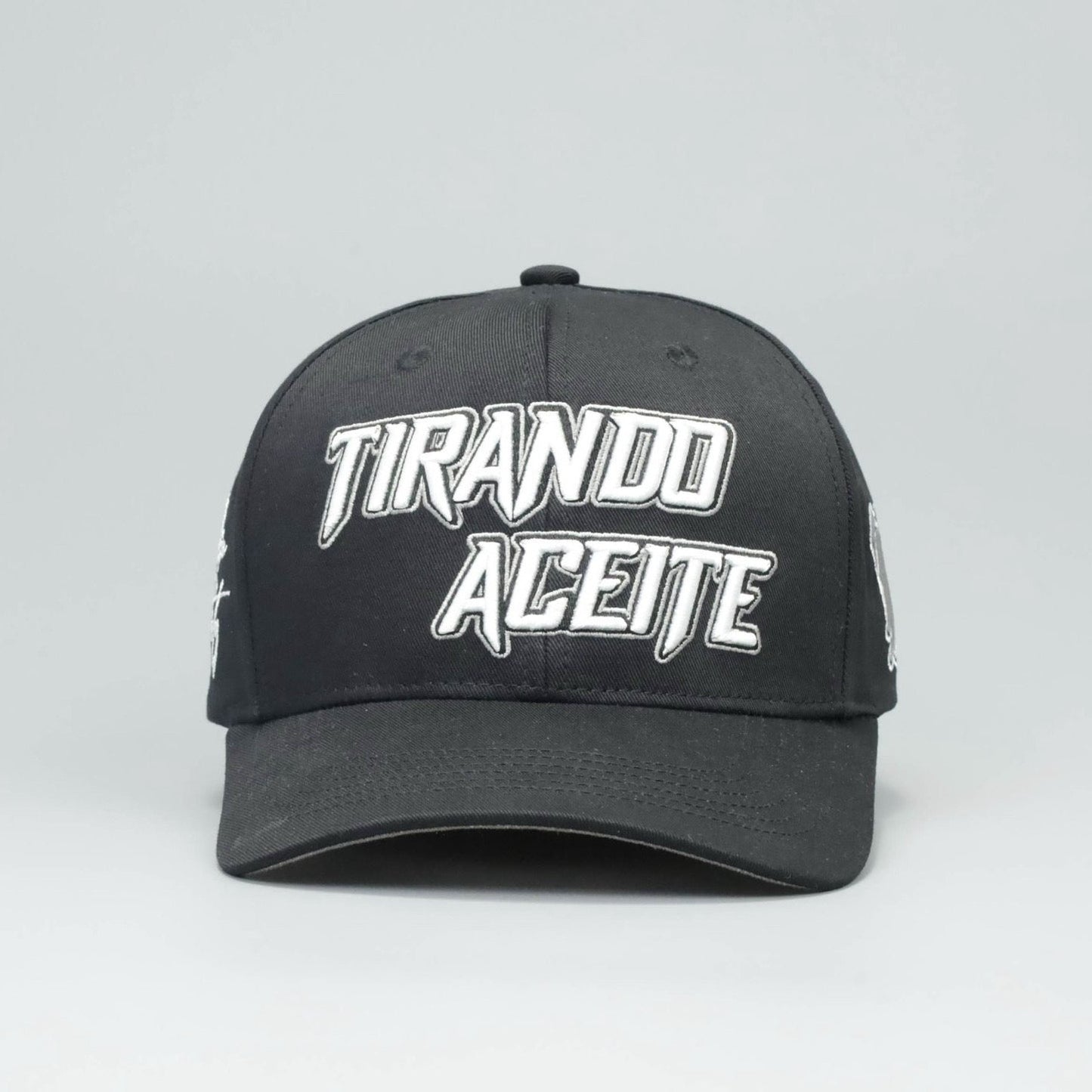 Tirando Aceite Embroidered Hat